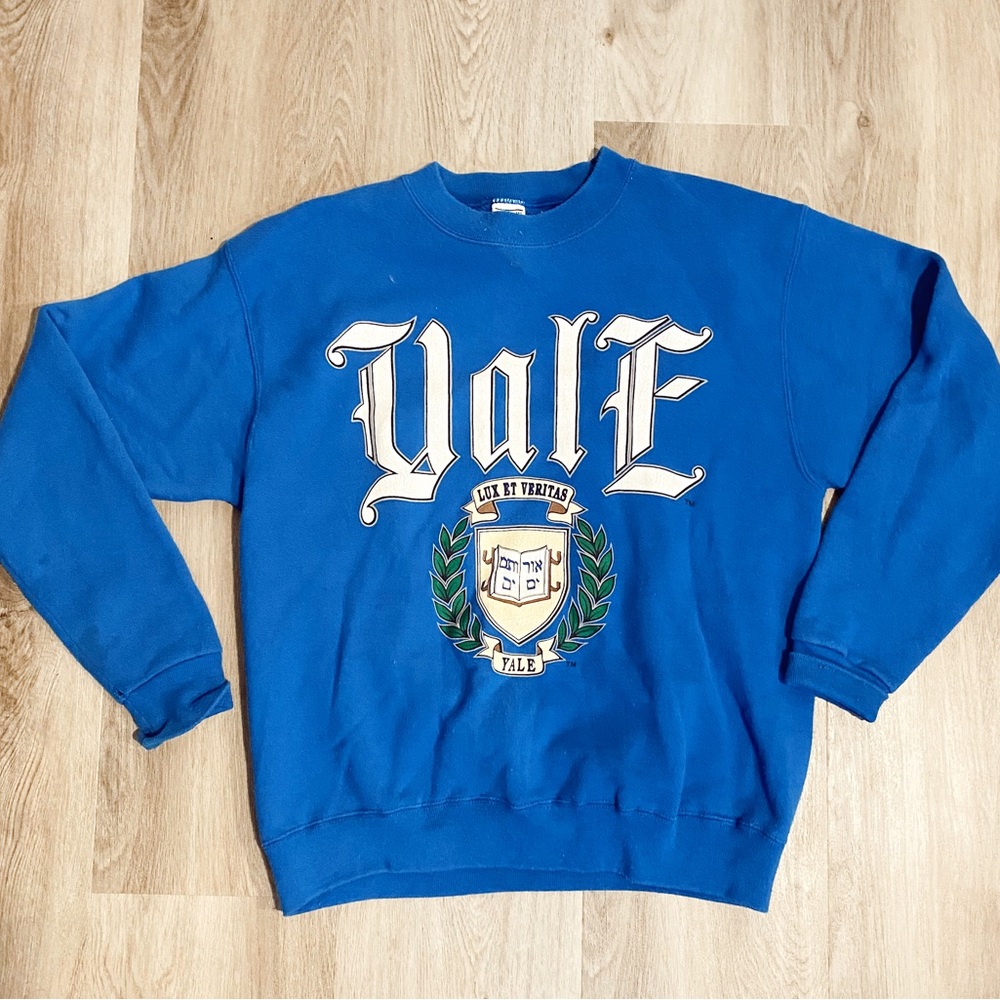 Vintage Yale Sweatshirt